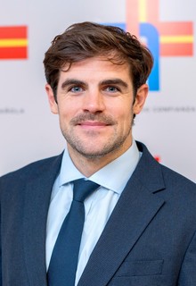 Dr. Gonzalo Casas